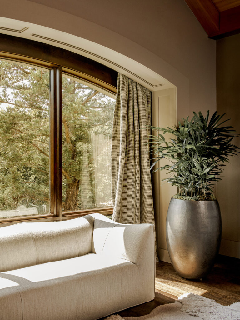 PAIGEWOOLBRIGHT-TONYLI-20220916-0023